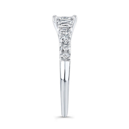 Classic Style Diamond Engagement Ring