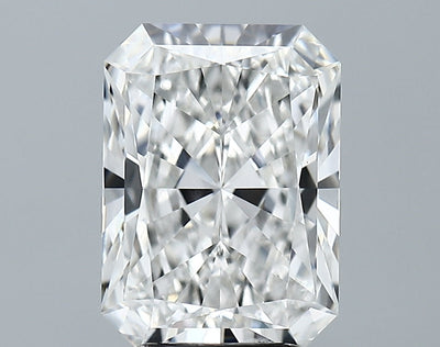 3.61 Carat Radiant IGI Labgrown Diamond, With Certificate ID 692574049