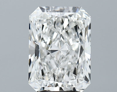 3.54 Carat Radiant IGI Labgrown Diamond, With Certificate ID 692574046